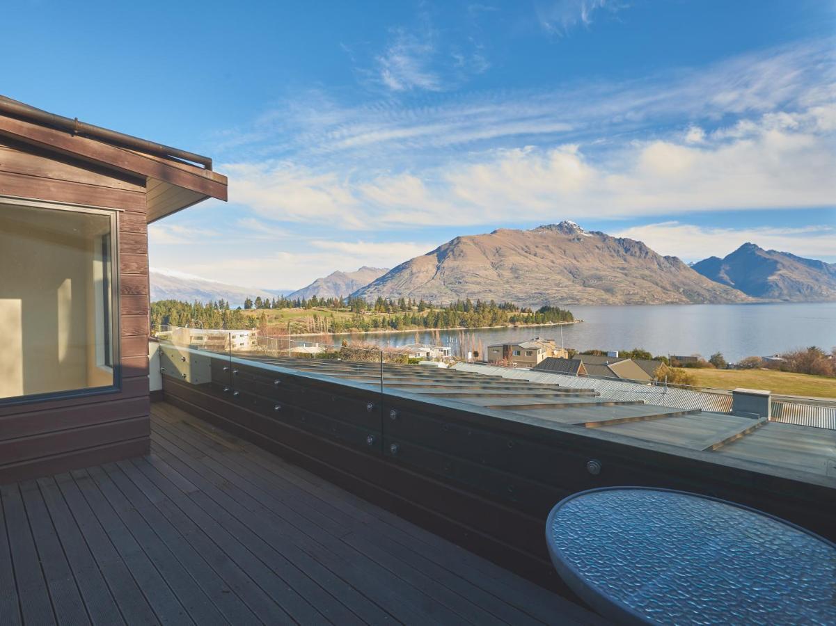 Ridge View Apartment - Queenstown Apartment Екстериор снимка